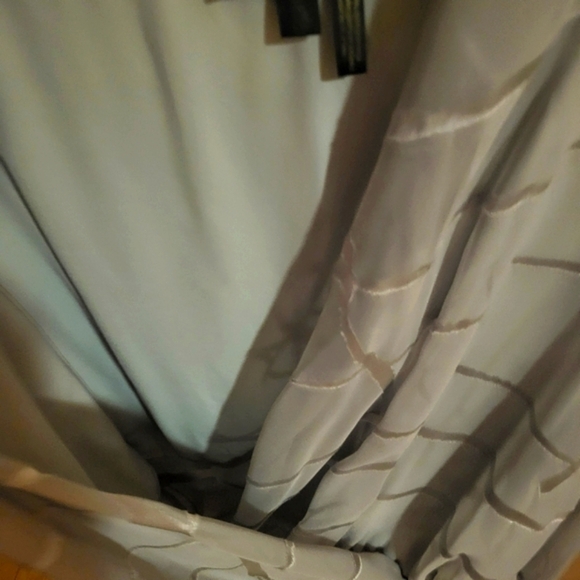 Amazing blouse - Picture 4 of 12